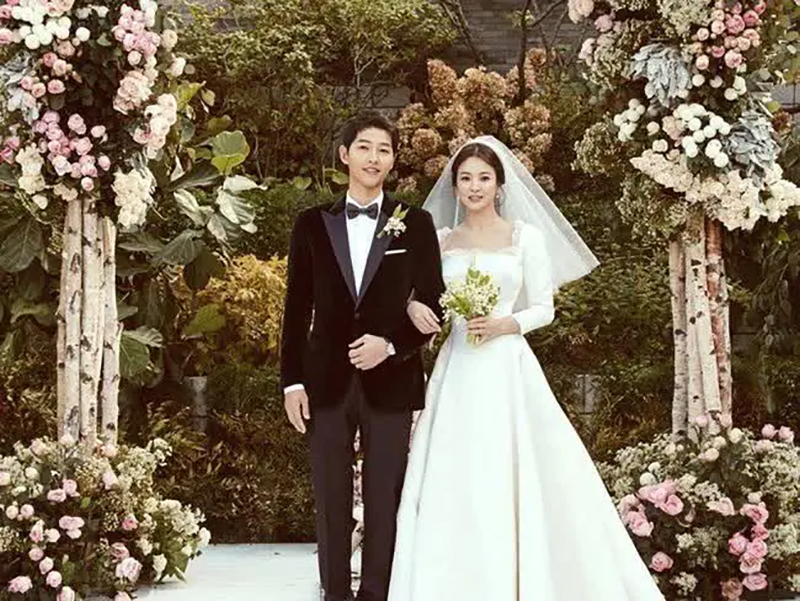 Tin tức về Song Joong Ki - kết hôn cùng nữ diễn viên Song Hye- kyo