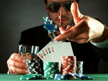 Cách tính xác xuất Poker – Cách tính toán cơ bản, hiệu quả